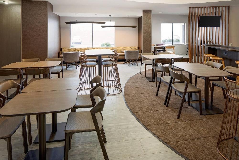 SpringHill Suites by Marriott Ardmore Image 19